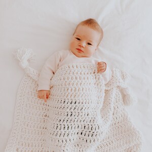 Chunky Crochet Baby Blanket Pattern: Easy Beginner Project (PDF Pattern n. 028)