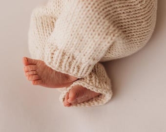 Knit Newborn Baby Pants Pattern: Classic Trousers, Shorties (PDF Pattern n. 050)