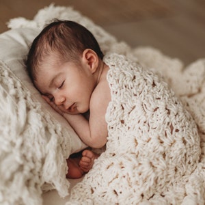 Chunky Lacy Crochet Baby Blanket Pattern: Mia (PDF Pattern n. 002)