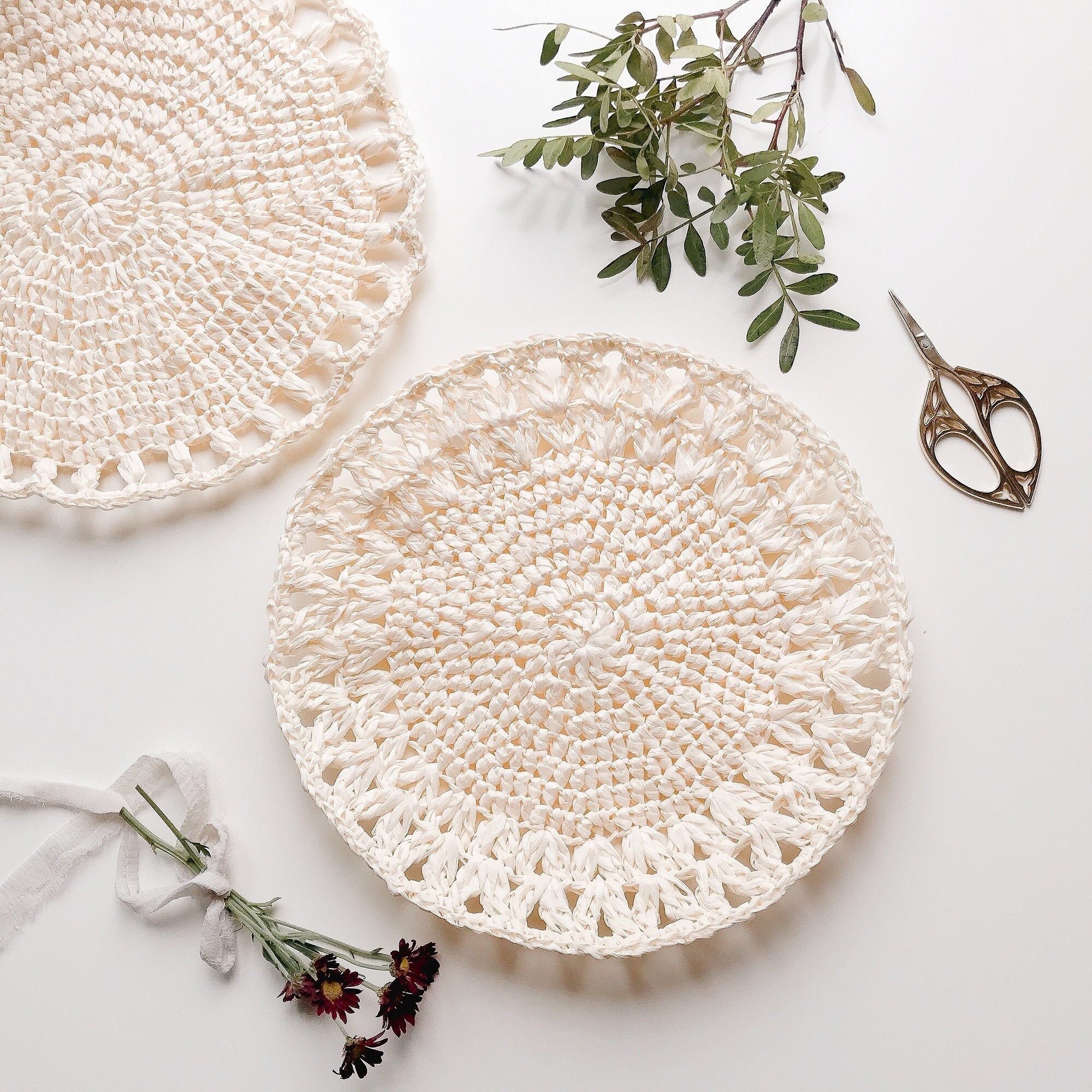 Crochet Pattern Raffia Coasters 29 Cm With 2 Border Options Etsy