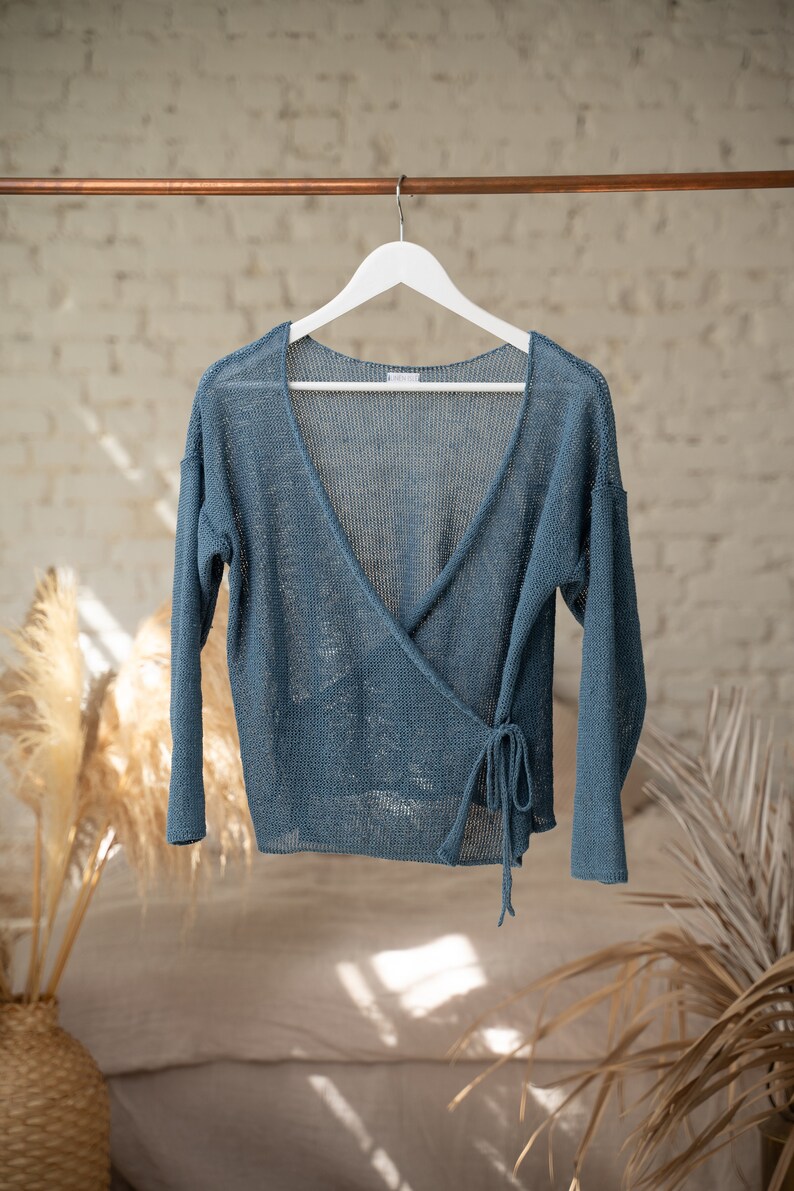 Lynette – Chic Wrap Cardigan with Elegant Tie