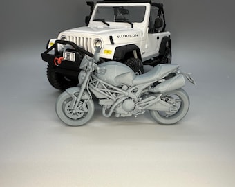 1/24 Scale Ducati Monster 696 Unlackiertes Resin Modell