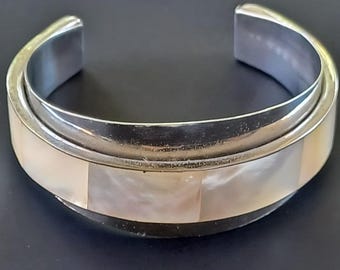 MOP Cuff Bracelet Mother of Pearl on Shiney Steel 6 1/2" Inch Shell Ocean Statement Glamorous Attractive Vintage Pre-owned