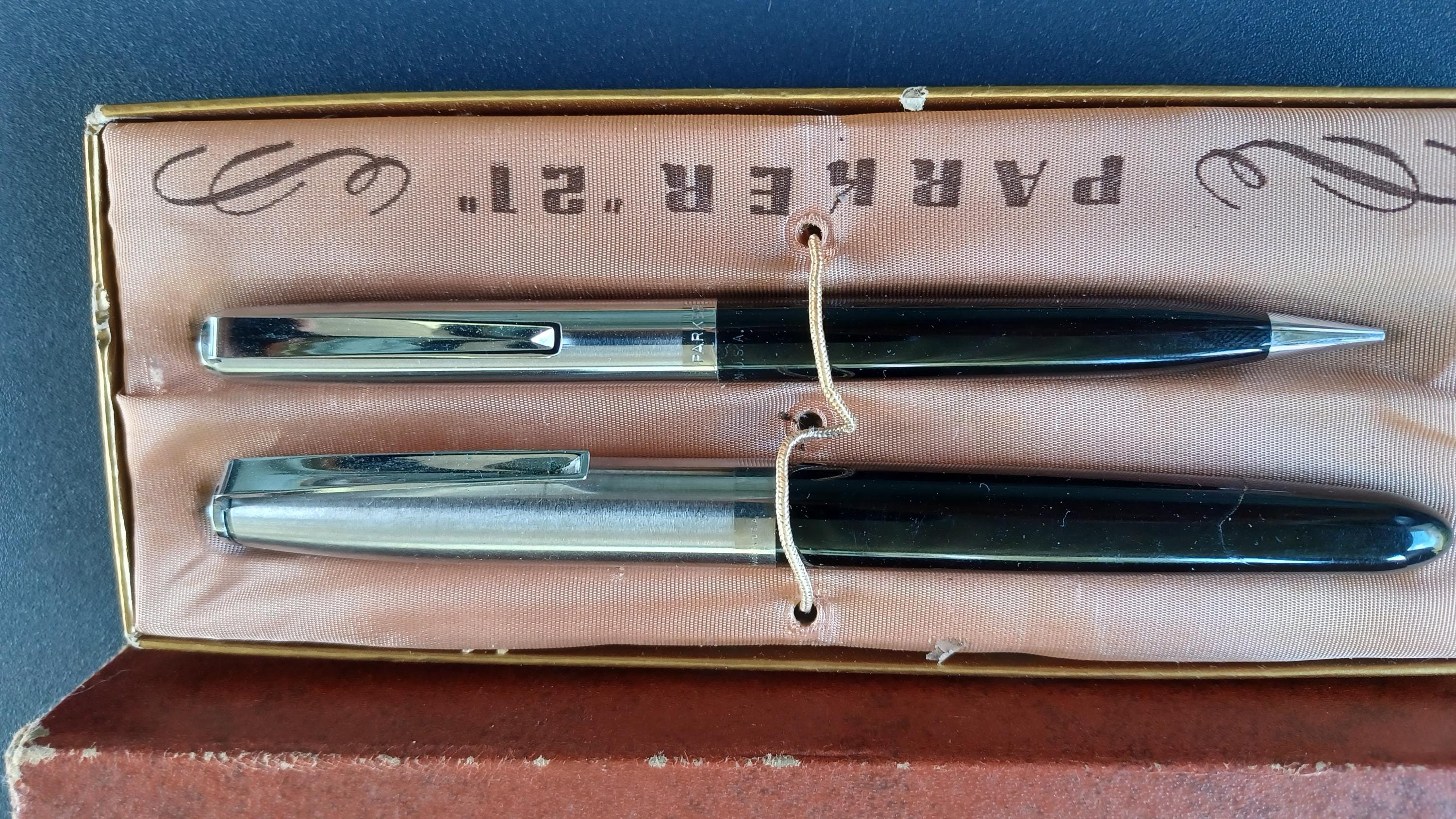 Parker 21 Fountain Pen Fine Point Nib Pencil Set W Box in Black