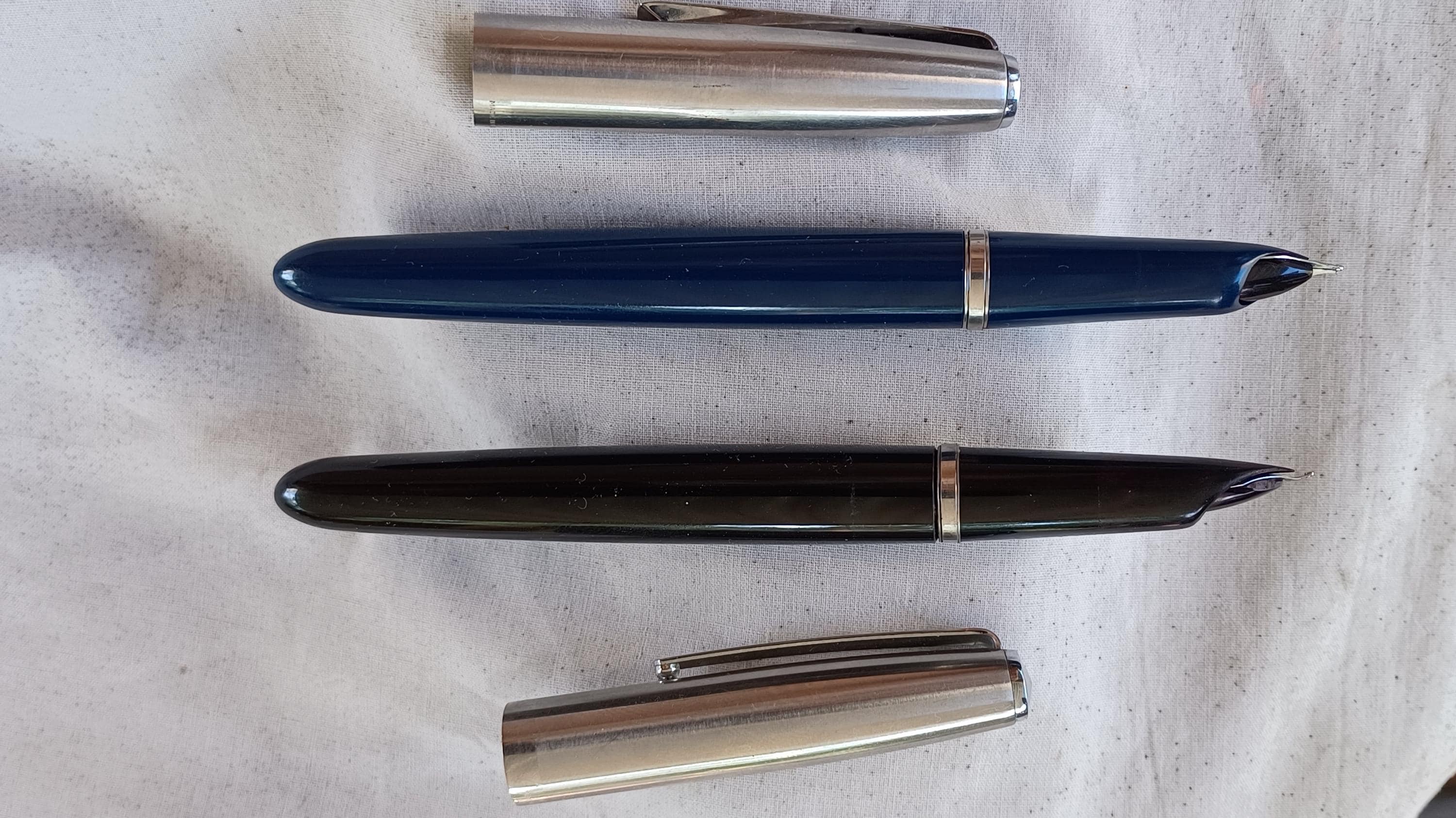 Parker 21 Fountain Pens Aeromatic Fill Hooded Nib Blue Black