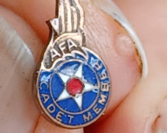 AFA Cadet Wing pin Lapel Screwback Vintage Air Force Academy usa Uniform Army Air Corp ROTC Military Prop Wings militaria 1940 ww2 wwii