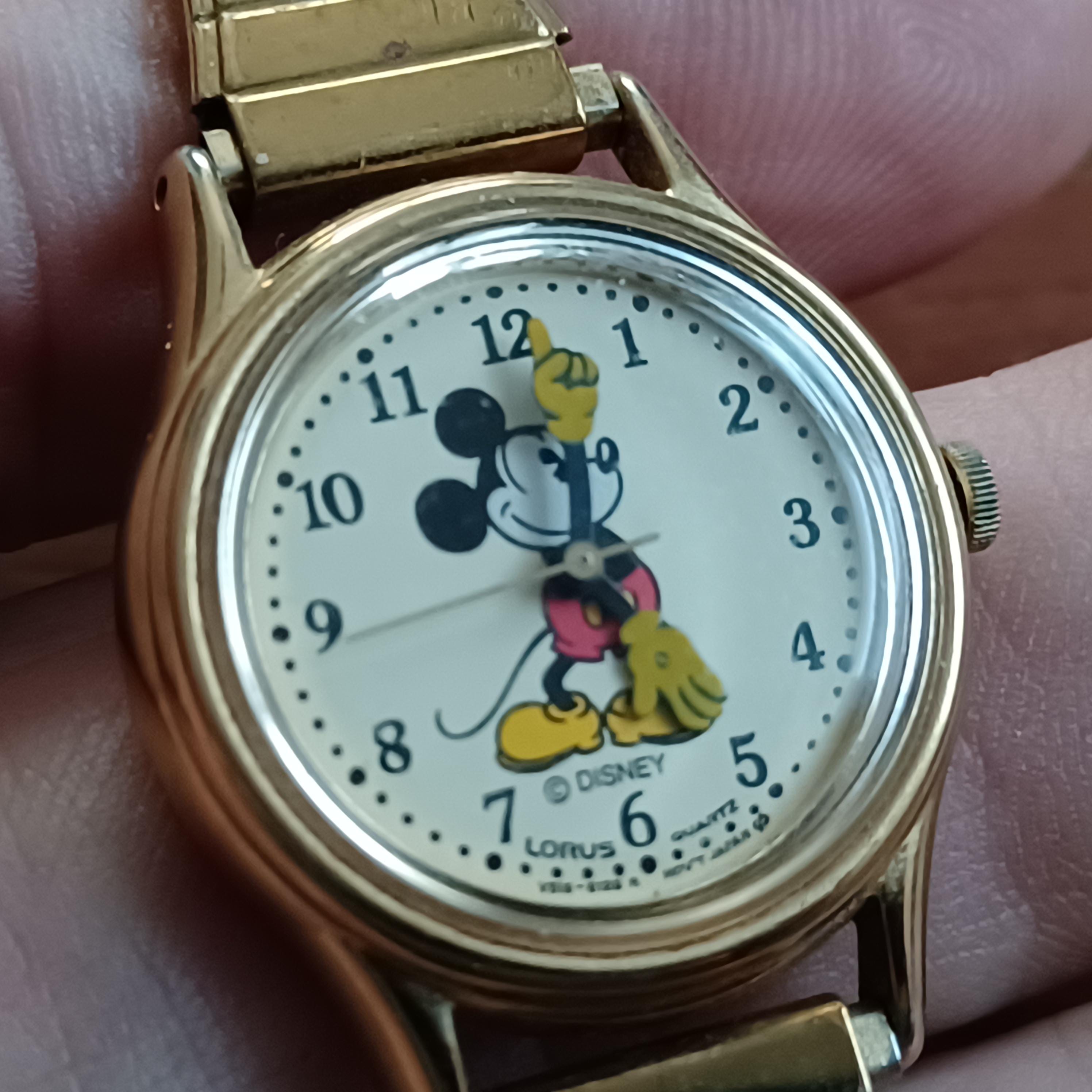 Vtg Lorus Minnie Mouse Watch Women Silver Tone Pointing Hands V515-6080 New Batt Lorus Minnie Mouse Watch - Etsy main image 3