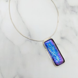 Sterling Silver Dichorioc Glass Artisan Pendant Choker.