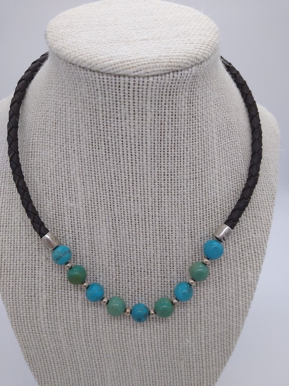 Sterling Silver and Round Turquoise Choker.