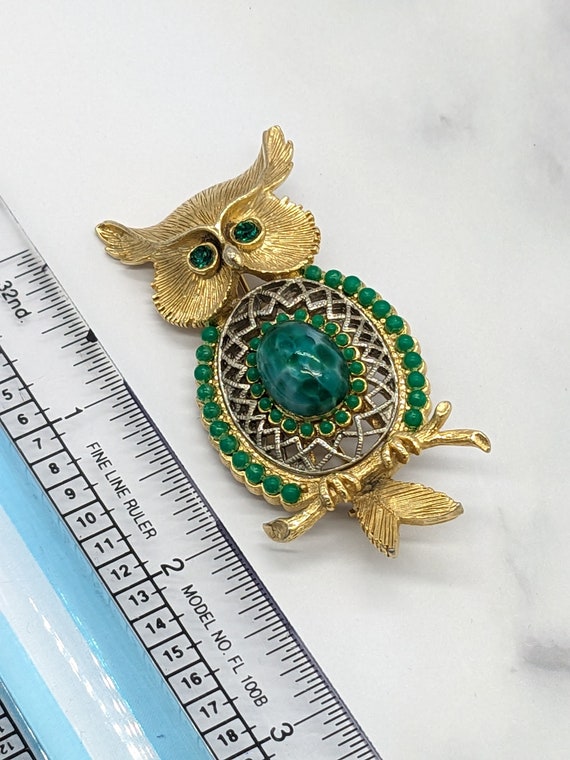 VIntage Gold and Green Tone Owl Brooch - image 3