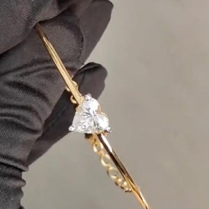 2 Carat Heart Bracelet bangle|Lab grow diamond|10kt 14kt gold IGI certified lab grown diamond solitaire| bracelet stack jewellery| CVD| VVS2