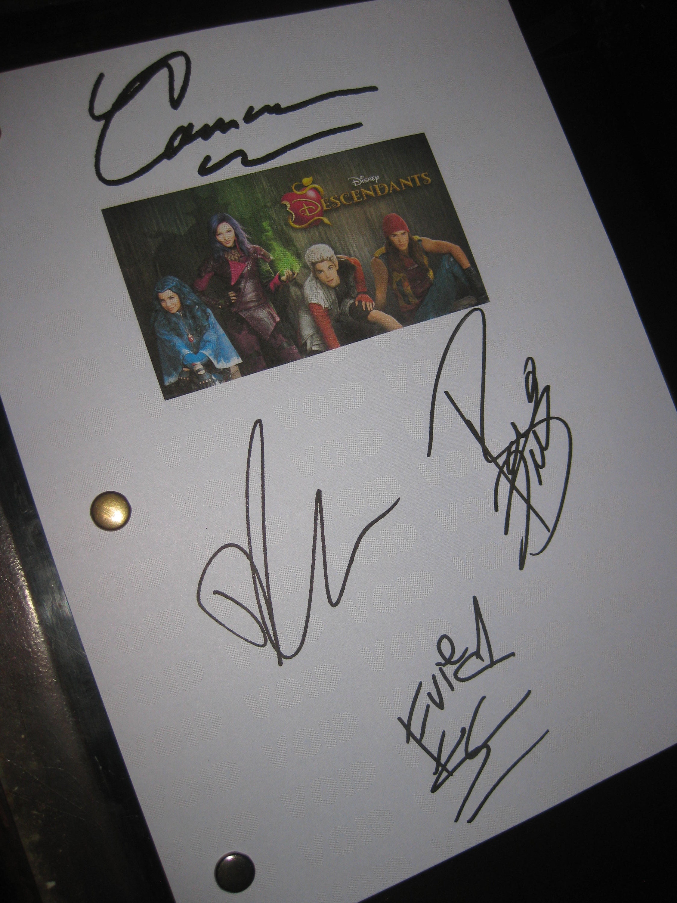 Descendientes Firmado Película Guión Guión autógrafo X4 Dove - Etsy España Descendientes Firmado Película Guión Guión autógrafo X4 Dove - Etsy España