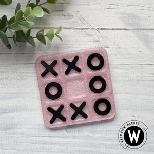 Pink Travel Size Tic-tac-toe Boards