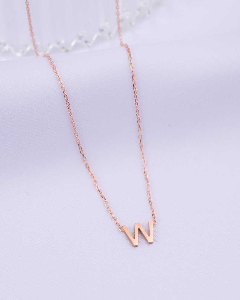 Collier initial, collier de lettres, collier dor, collier de nom personnalisé, cadeaux de femme, cadeaux pour maman, cadeau de maman, cadeau danniversaire pour elle image 6