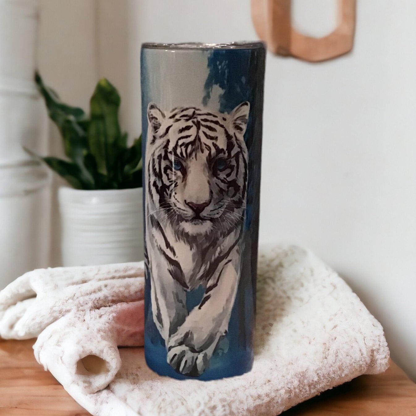 White Tiger Tumbler Can Be Personalized, Includes Reusable Plastic