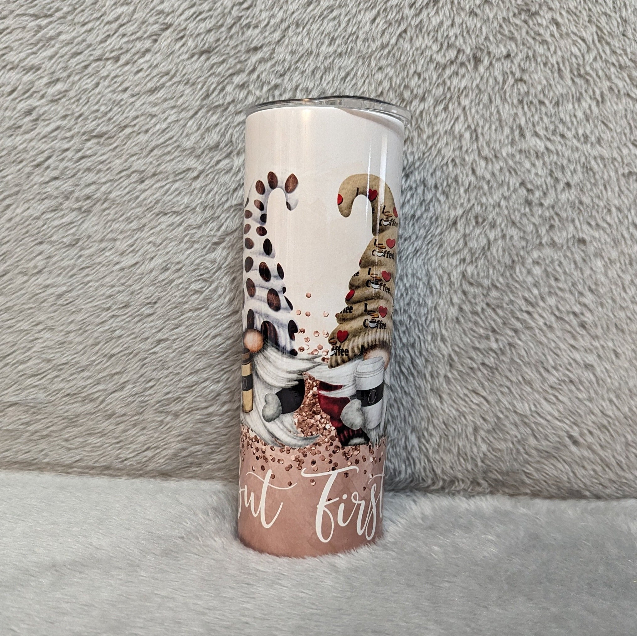 Kigai Cute Gnomes Tumbler with Straw Lid, 20oz Stainless Steel Tumbler Cup  Double Wall Vacuum Insulated Travel Coffee Mug for Hot and Cold Drinks