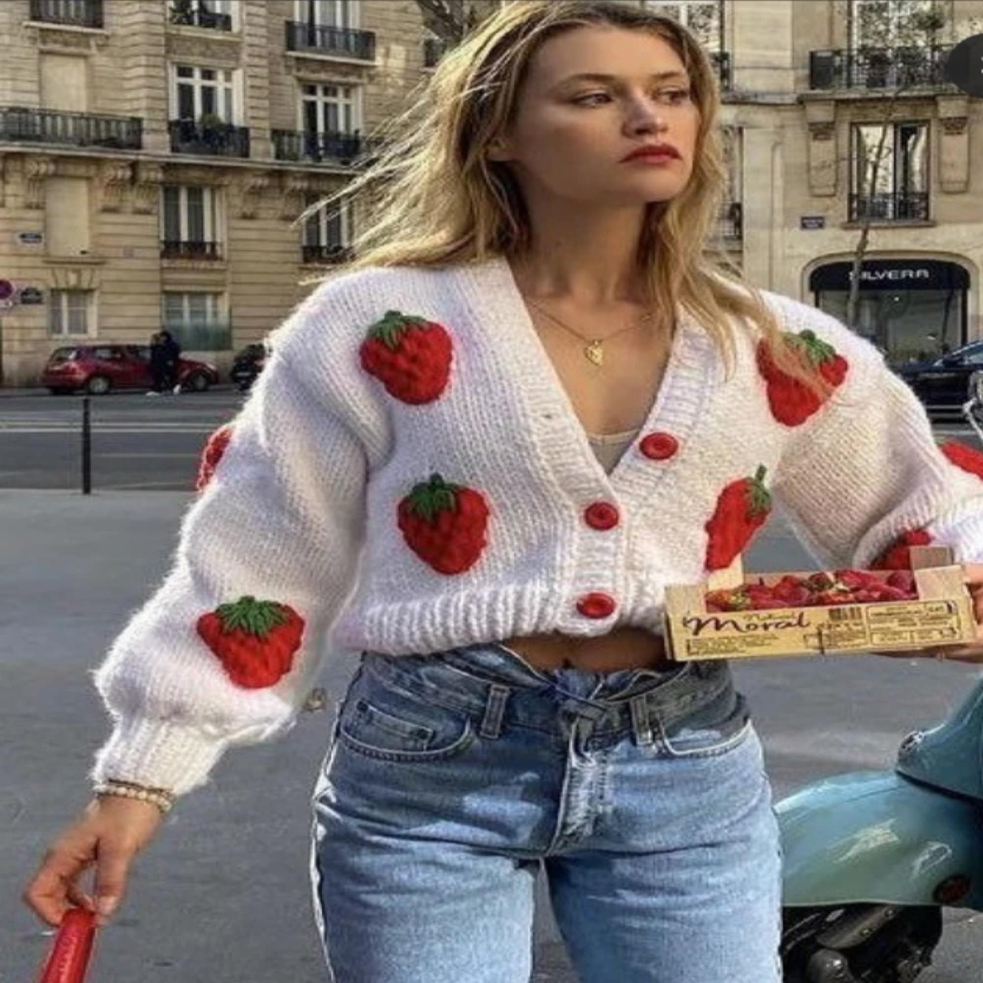 strawberry chunky crop cardigan