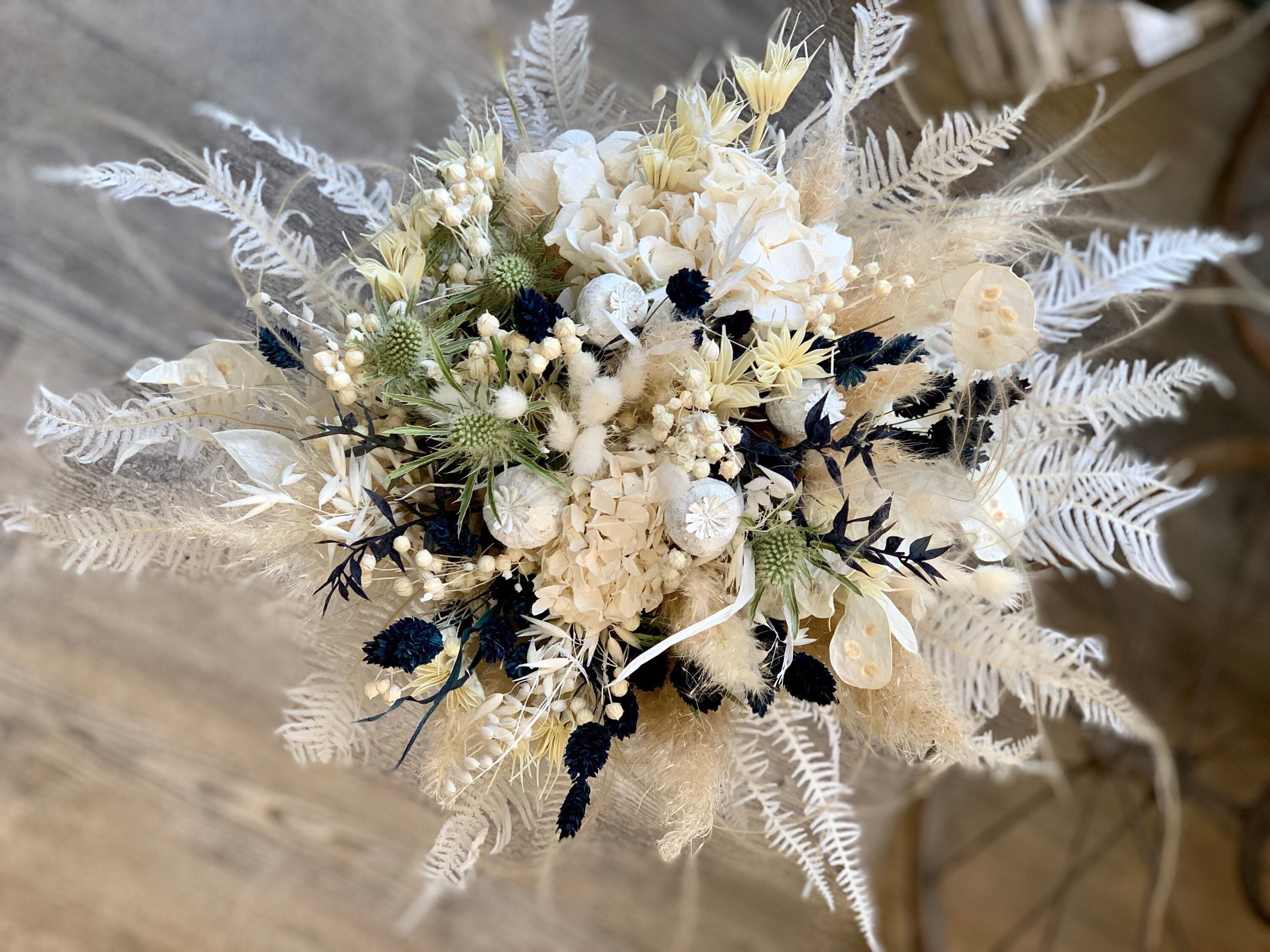 pantydoropper × uncrowd Dry flower white 2ae40050097e116a7de6d228f5f166