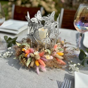Lantern | Spring wreath / dried flower wreath | Wreath | Table decoration | Table ornament | Table wreath