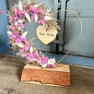 Corazón de pie con base de madera / flores secas | Corazón en el que se puede personalizar.