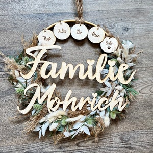 Door wreath personalized family | Door sign with name made of wood - front door, wall wreath with family name wooden sign | Boho Flowerhoop