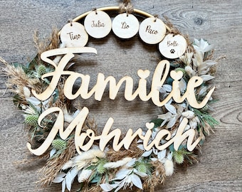 Door wreath personalized family | Door sign with name made of wood - front door, wall wreath with family name wooden sign | Boho Flowerhoop