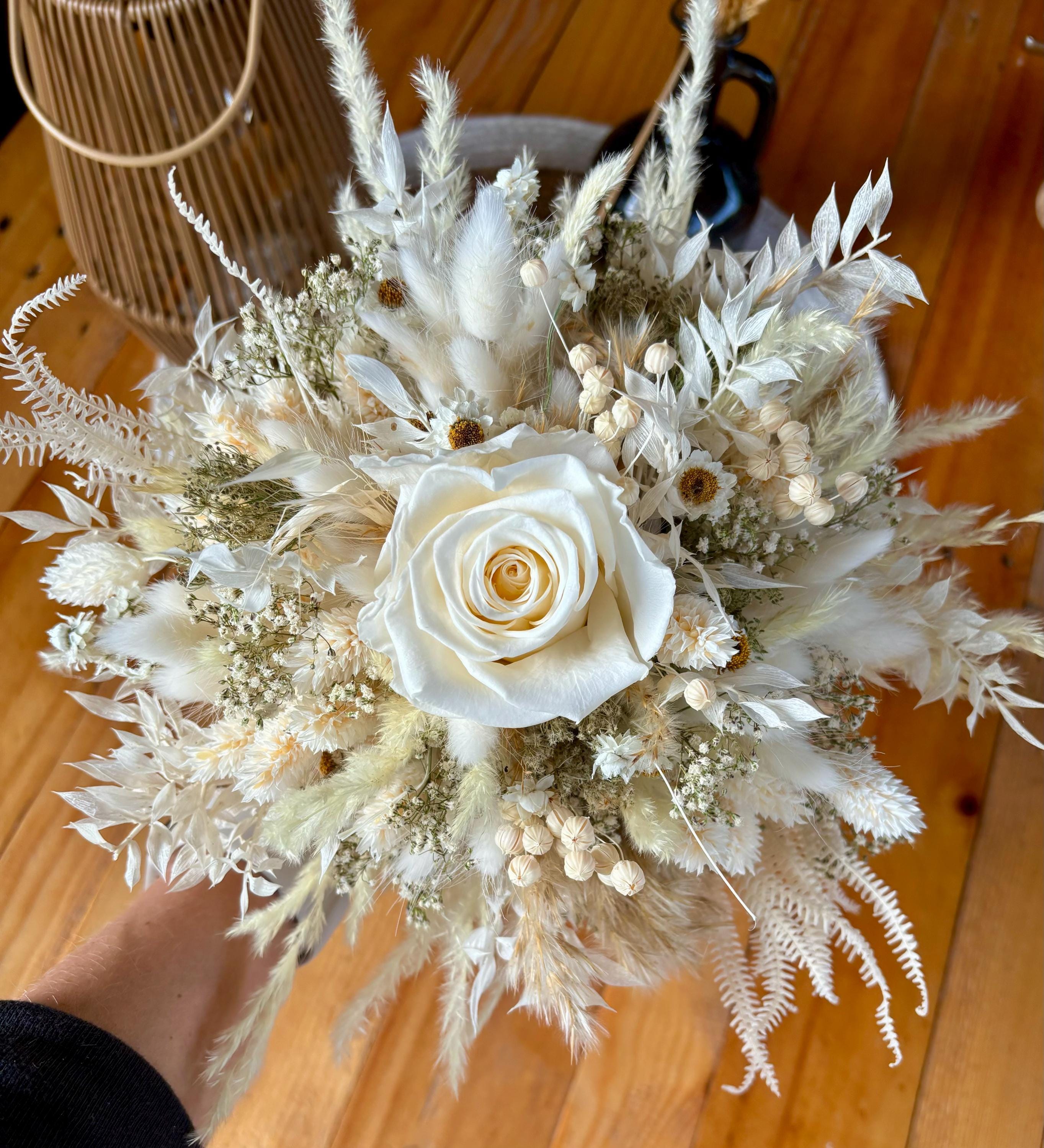 Kleiner Brautstrauß für das Standesamt | Trockenblumen & Infinity Rose | Elegantes Wedding Bouquet