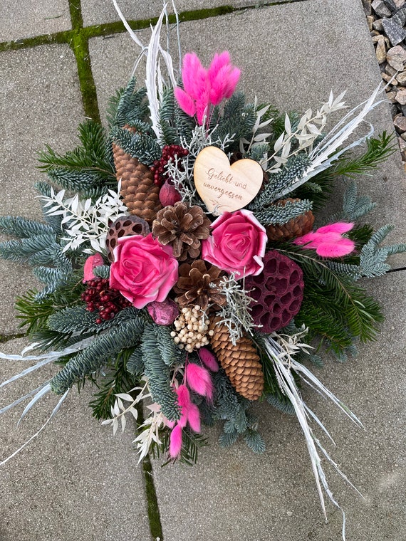 Grabschmuck | Grabgesteck mit frischer Tanne | Herz | Totensonntag | Allerheiligen