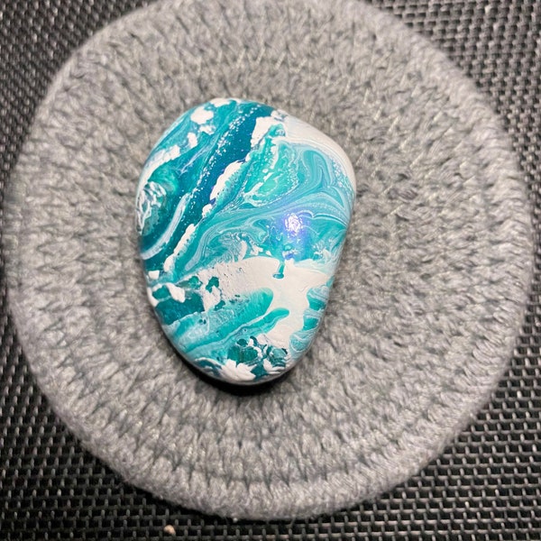 Acrylic Pour Rock, Garden Decoration, Garden Rocks, Doorstop, Paperweight ,Stone Art, Painted Rock, Home Décor, Hand Painted, Iridescent