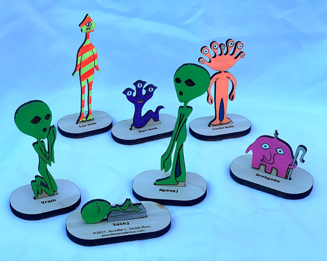 Alien Nativity alternativity Scene - Etsy