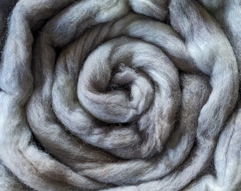 Corriedale Combed Top in Overcast, Corriedale Wool, Corriedale Roving, Fiber for Spinning, Hand Dyed Fiber, Hand Dyed Wool, Spinning Fiber