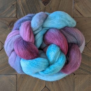 Corriedale Combed Top in Mermaid&#39;s Jewels, Corriedale Wool, Corriedale Roving, Fiber for Spinning, Hand Dyed Fiber, Hand Dyed Wool, Spinning