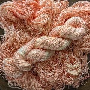 BFL Sock Yarn, BFL Fingering Yarn, Hand Dyed Yarn in Peach Blush