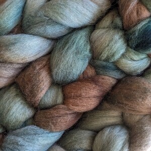Corriedale Wool, Combed Top, Corriedale Roving, Fiber for Spinning, Hand Dyed Fiber in Mallard