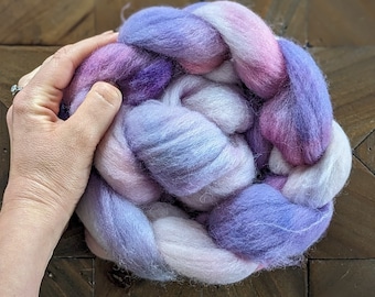 Corriedale Combed Top in Lavender Breeze, Corriedale Wool, Corriedale Roving, Fiber for Spinning, Hand Dyed Fiber, Hand Dyed Wool, Spinning