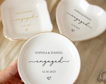 Benutzerdefinierte engagierte Ringschale, personalisierte Ringschale, Brautpartygeschenk, personalisiertes Verlobungsgeschenk für Braut, Hochzeitsgeschenke für Paar