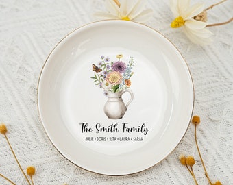 Personalized Birth Flower Ring Dish,Floral Trinket Tray,Family Jewelry Dish,Birthday Gift for Her