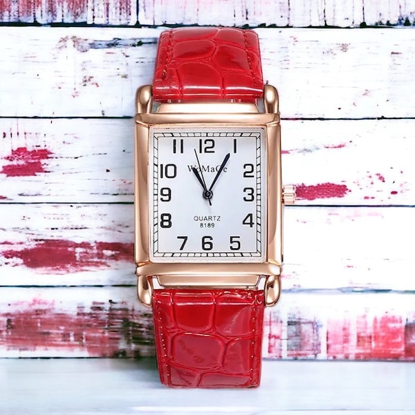 Montres pour femmes/vintage Steampunk Leather Red Watch/Boho Strap hippie watch/Minimalist Watch for Women/Cadeaux pour elle/Cadeaux pour femmes