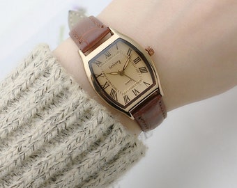 Cadeau de montres pour femmes pour elle/montre en cuir rétro minimaliste/montre vintage Boho hippie steampunk/montre en cuir pour femme/cadeau femme