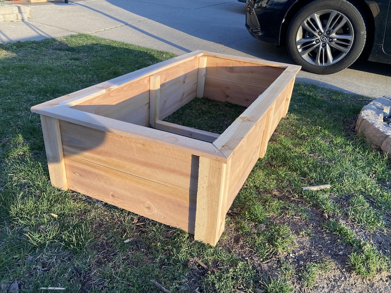 DIY Raised Garden Bed Plans | Cedar Planter Box Woodworking Plans | 2x4 ...