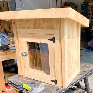 Plano de carpintería para compartir en la despensa de Little Free Library - Plano de proyecto de madera fácil - Proyectos de madera para vender imagen 4