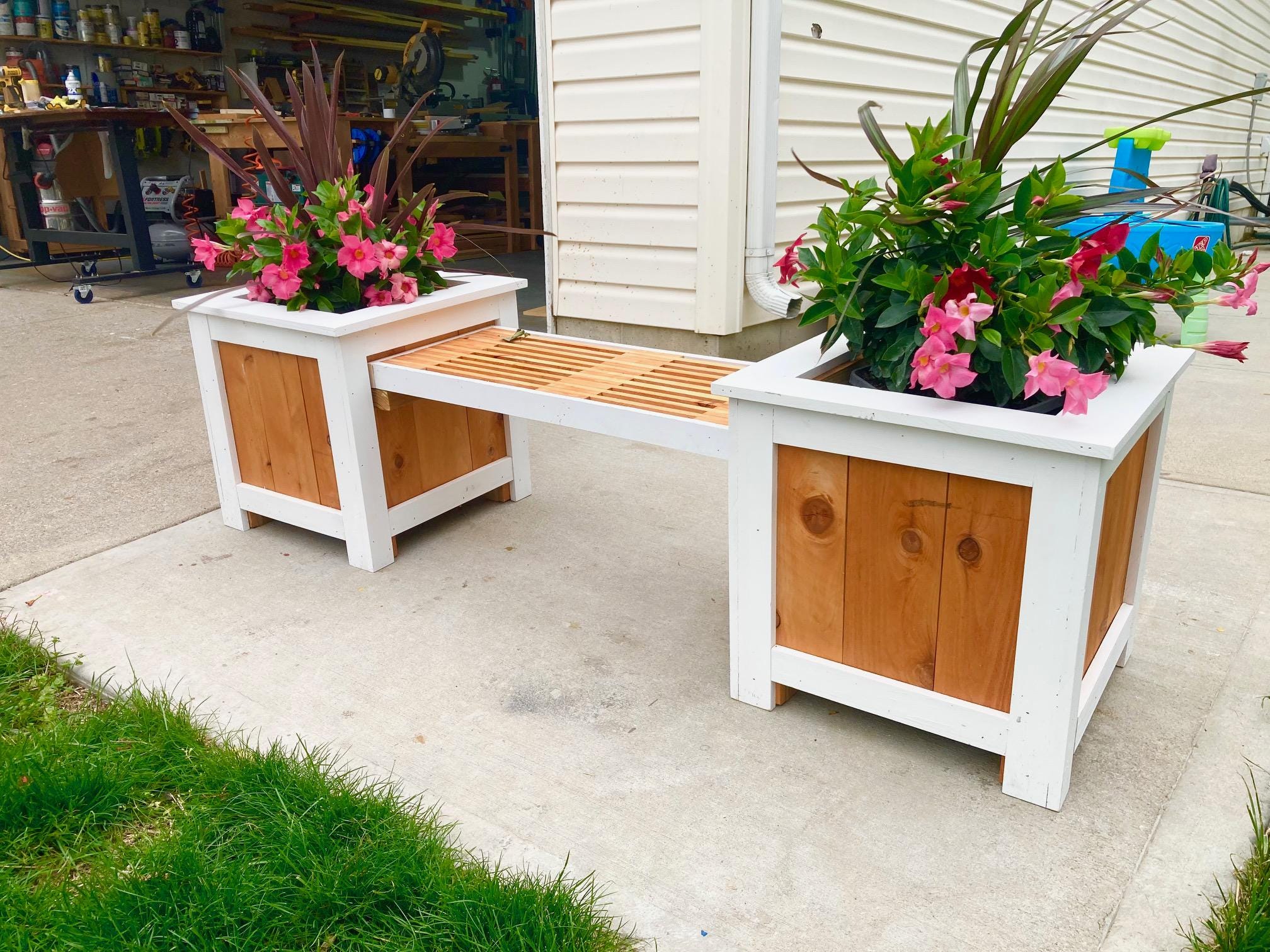 DIY Modern Flower Planter Bench Woodworking Plans - Easy Weekend ...