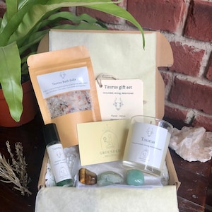 Taurus Gift Set | Astrology Zodiac Star Sign | Crystal Wellness Self Care Box | Manifestation Moon Ritual Box