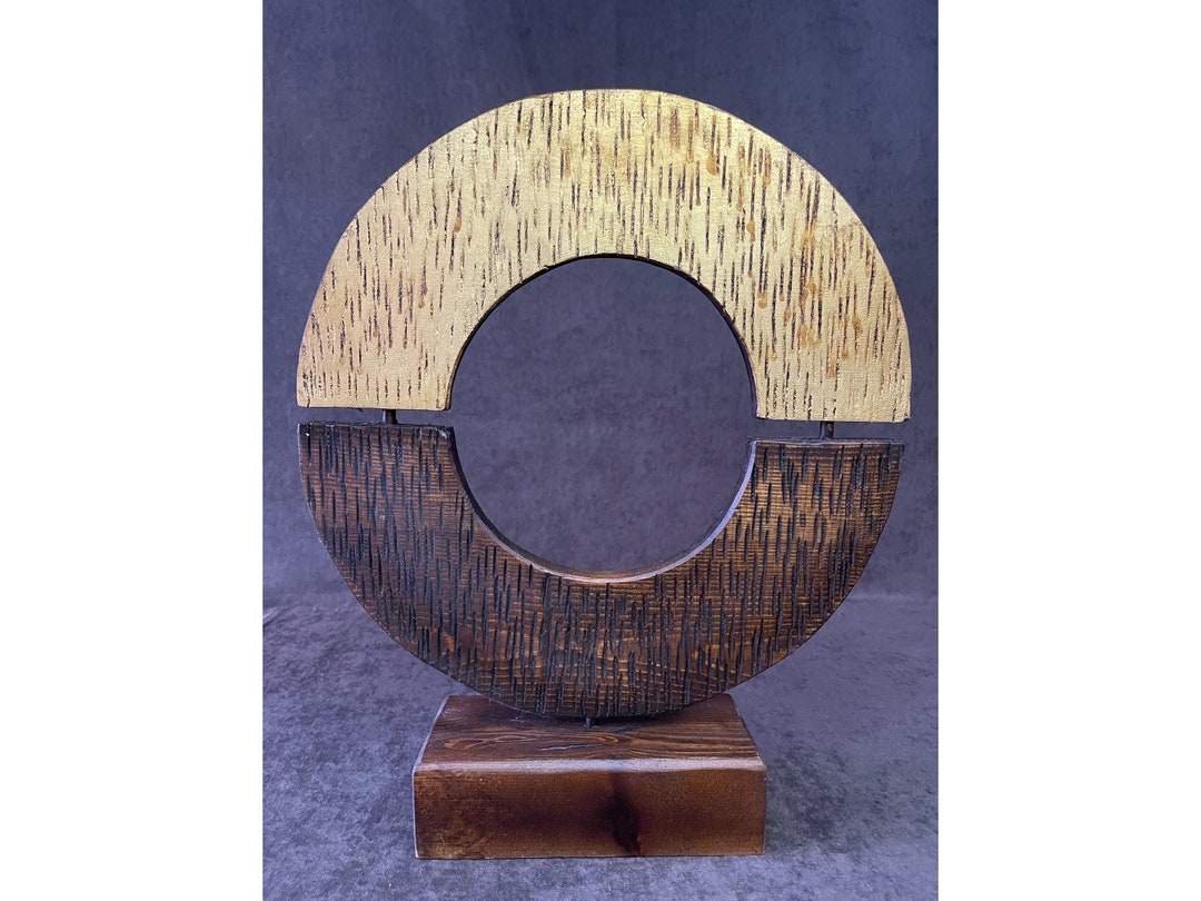Geometric Rounded Sculptures Greek Sculpture, Abstract Round Sculpture, Geometric Sculpture, Weird ...