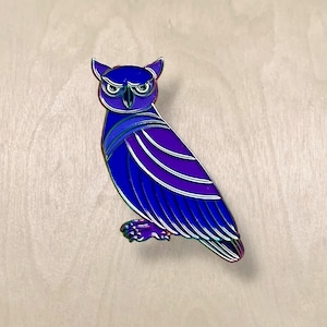 Beautiful Purple Night Owl Rainbow Enamel Pin - Beautiful Mystical Purple Iridescent Metal - Gift for Bird Watchers