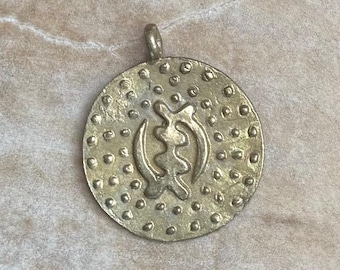 African Brass Pendant:  Ashanti traditional Lost Wax method, made in Ghana, Adinkra symbol