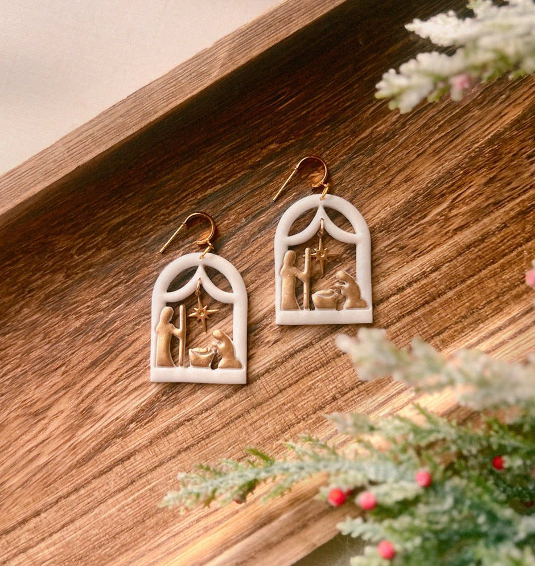 Nativity Scene Earrings Christmas Story Christmas Earrings Etsy