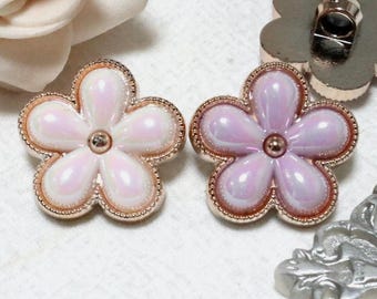10 Buttons, 22mm Plastic Shank Buttons, White and Purple Flower Gold Shank Buttons, Clothing, Clothes, Sewing Button #