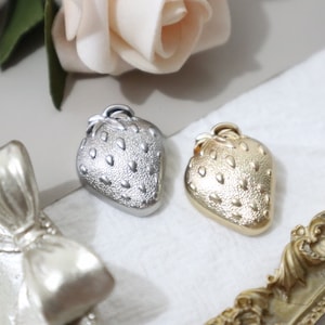 23mm Metal Shank Buttons, Strawberry Buttons, Strawberries, Fruit, Silver Buttons, Gold Buttons, Coat Button, Cute, Sewing Button #
