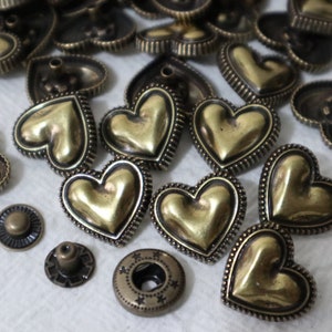 19mm Snap Buttons, Heart shaped Buttons, Bronze Buttons, Press studs, Sewing Button #